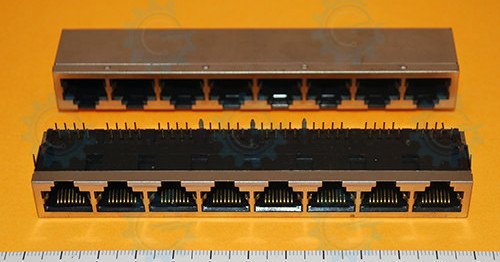 RJ-45 Gang 8-Way