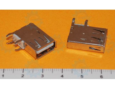 Female USB Type-A Vertical