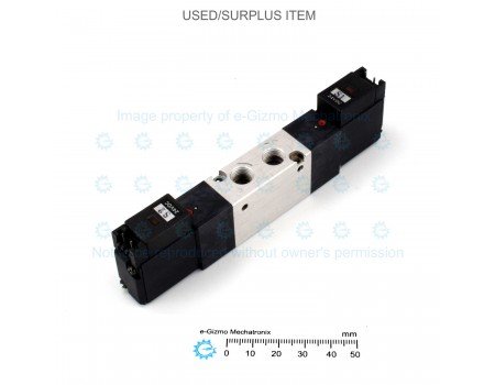 Koganei Solenoid Valve 3 Positions double solenoid 24V 183-4E2-13-PLL